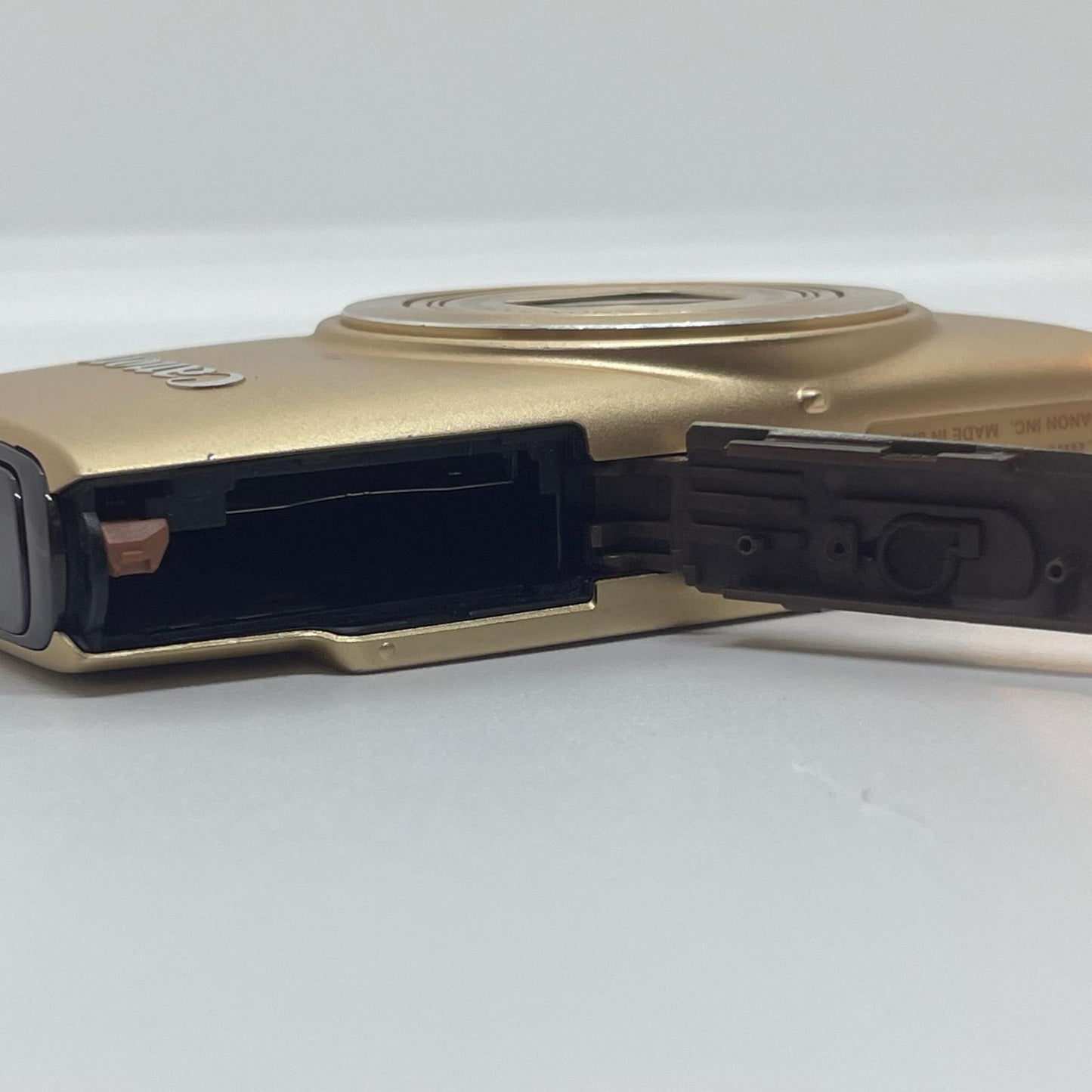 【全額返金保証】【最速発送】Canon コンパクトデジタルカメラ IXY 620F ゴールド 動作確認済