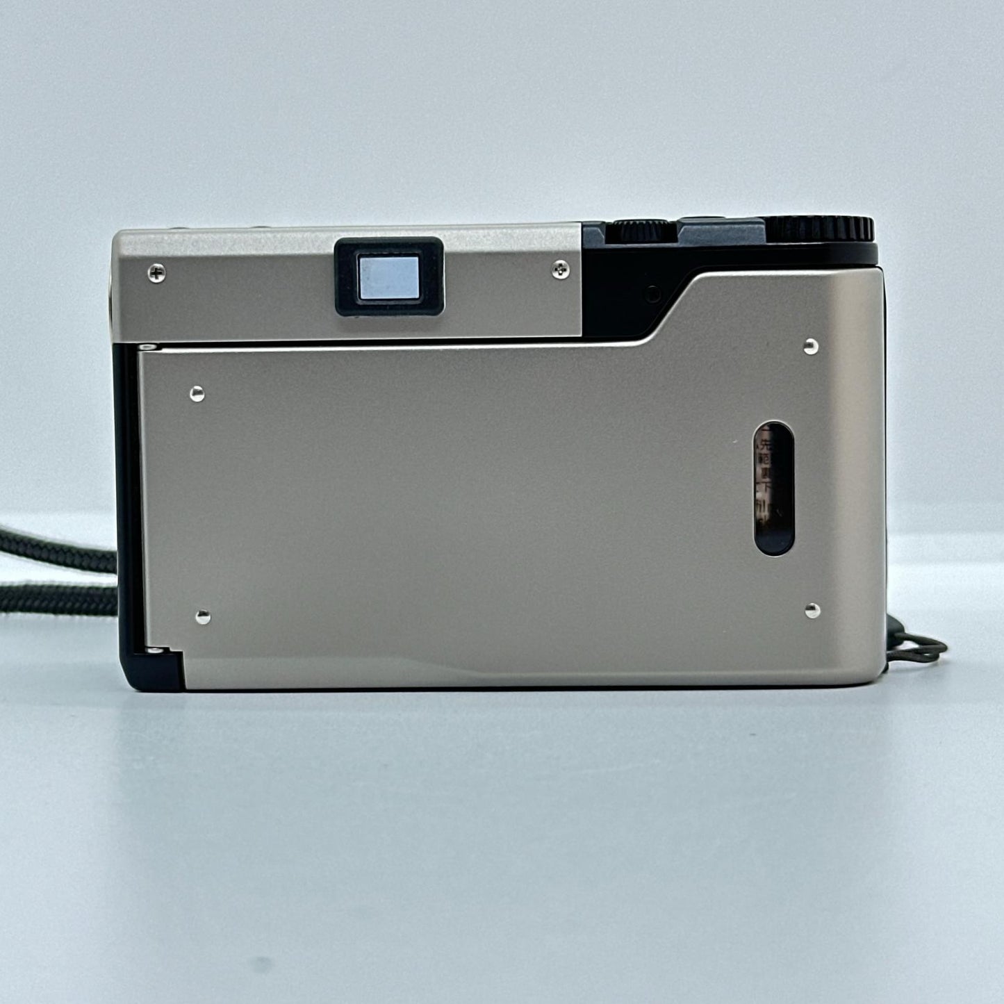 【最速発送】CONTAX T3 チタンシルバー シングルティース 前期型 【難有】