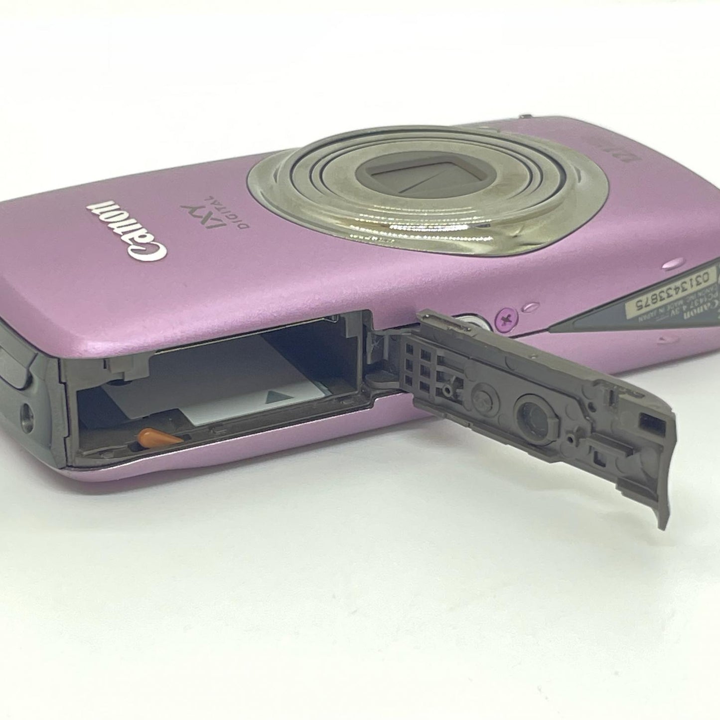 【全額返金保証】【最速発送】Canon コンパクトデジタルカメラ IXY 930 美品 動作確認済