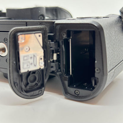 【全額返金保証】【最速発送】Panasonic デジタル一眼 LUMIX DMC-GX8 ボディ 美品 動作確認済