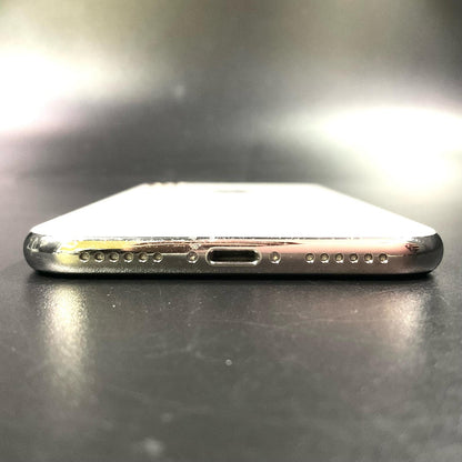 【全額返金保証】【最速発送】Apple iPhone iPhone X 64GB シルバー docomo 白ロム 動作確認済 83%