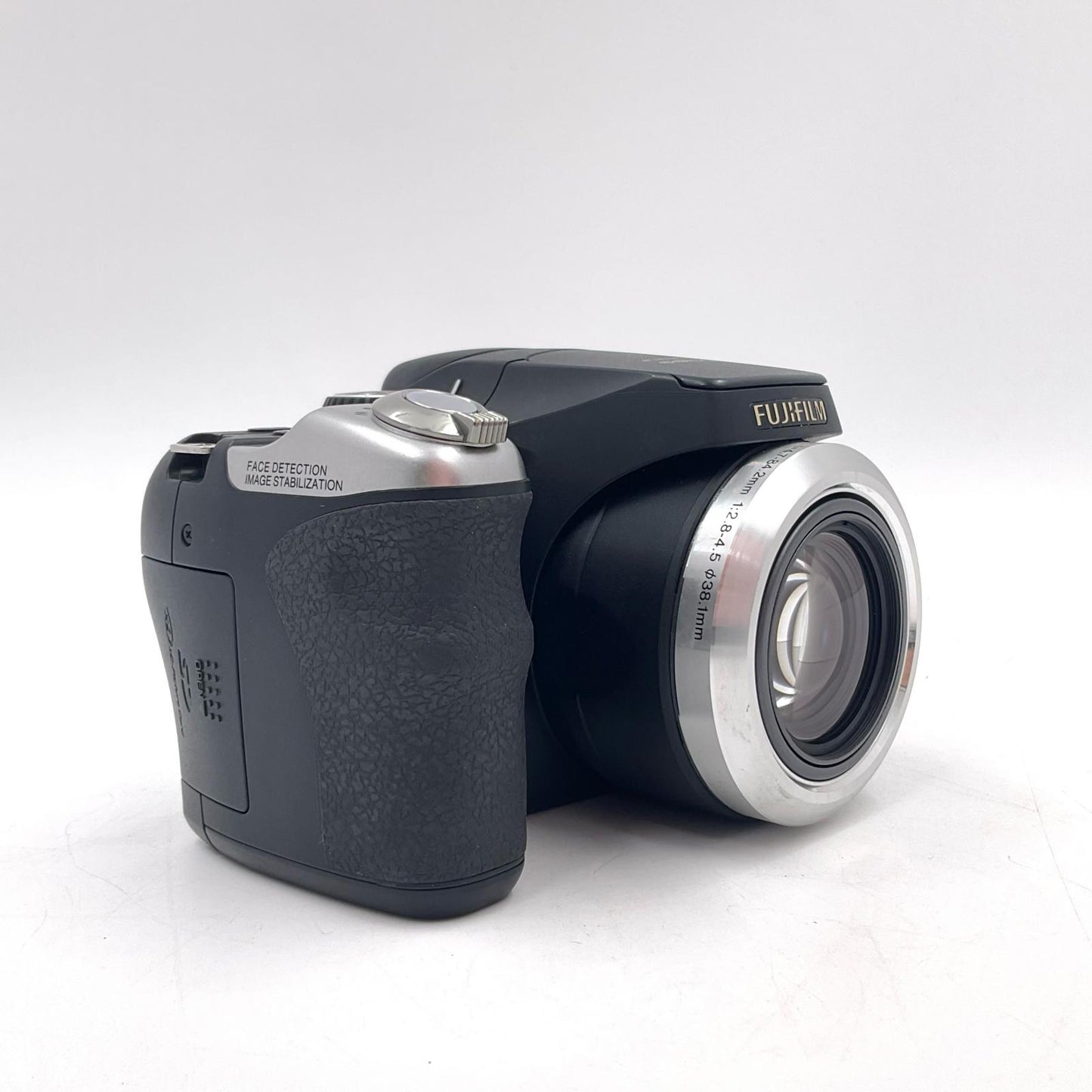 【全額返金保証】【最速発送】FUJIFILM コンパクトデジタルカメラ FinePix S8100fd 美品 動作確認済