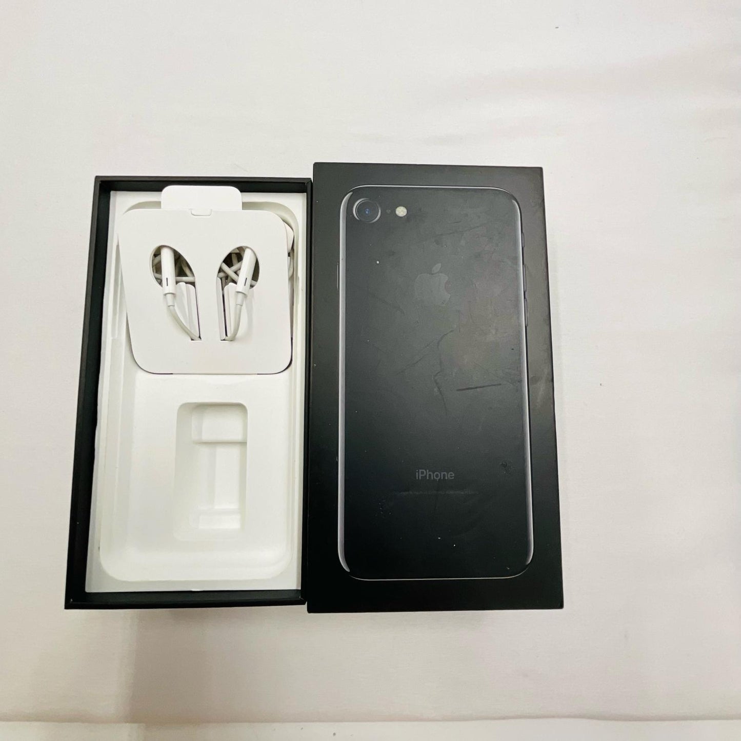 【全額返金保証】【最速発送】Apple iPhone iPhone 7 128GB ジェットブラック SIMフリー 白ロム 動作確認済 100%