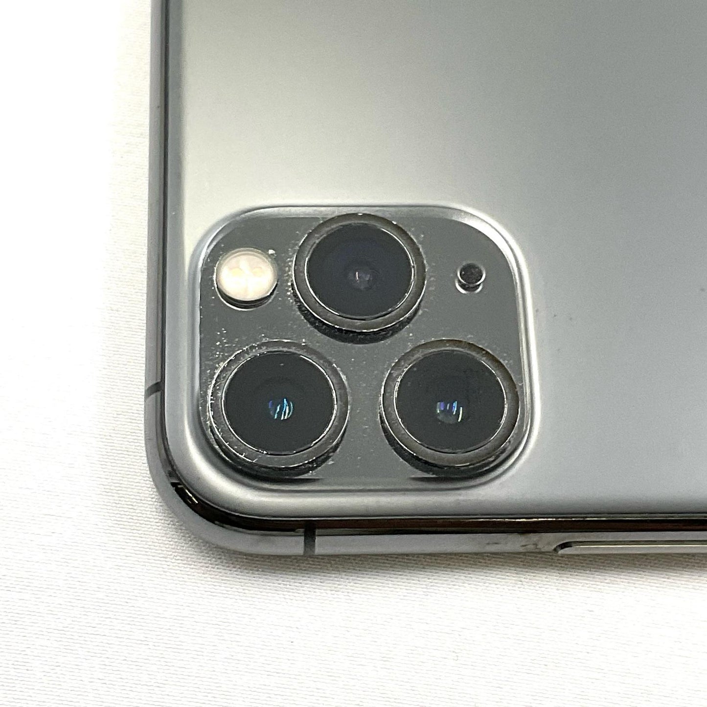 【最速発送】Apple iPhone iPhone 11 Pro 256GB スペースグレイ Softbank SIMフリー 白ロム【難有】 87%
