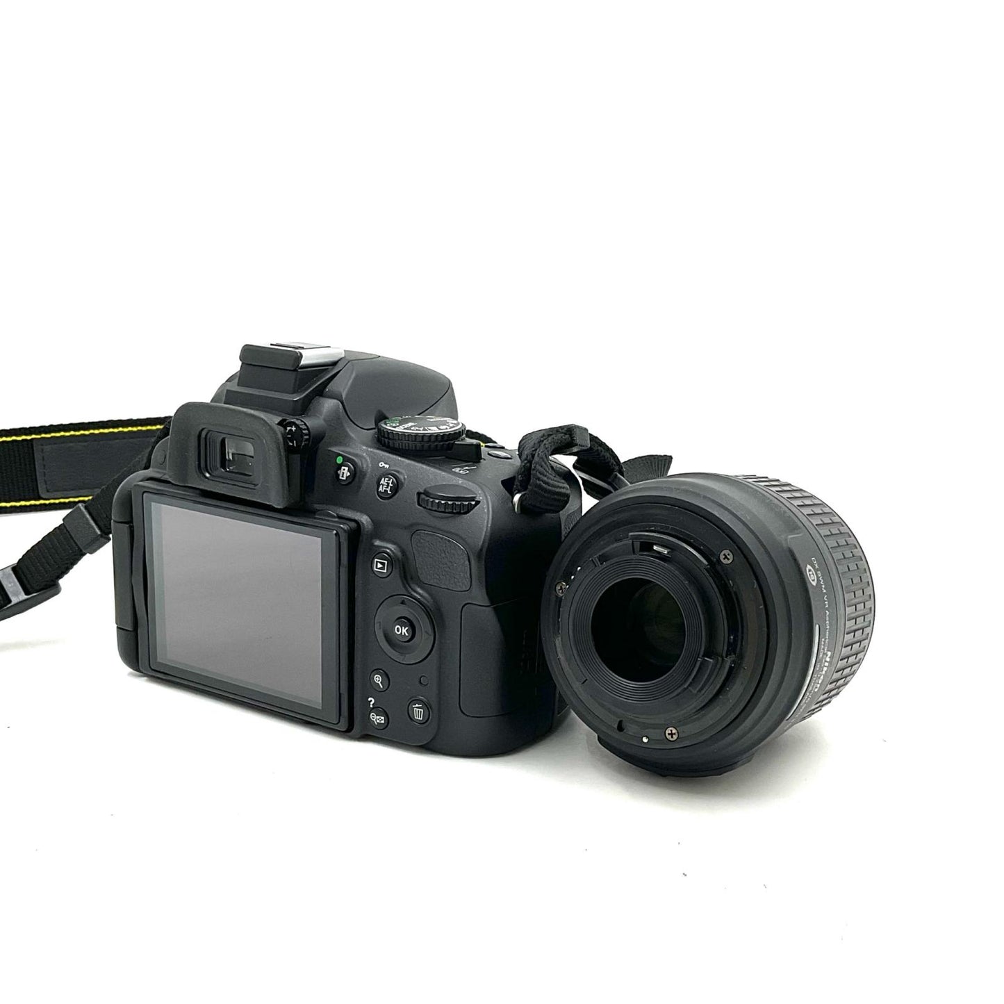 【全額返金保証】【最速発送】Nikon デジタル一眼 D5100 18-55 VR レンズキット ブラック 美品 動作確認済