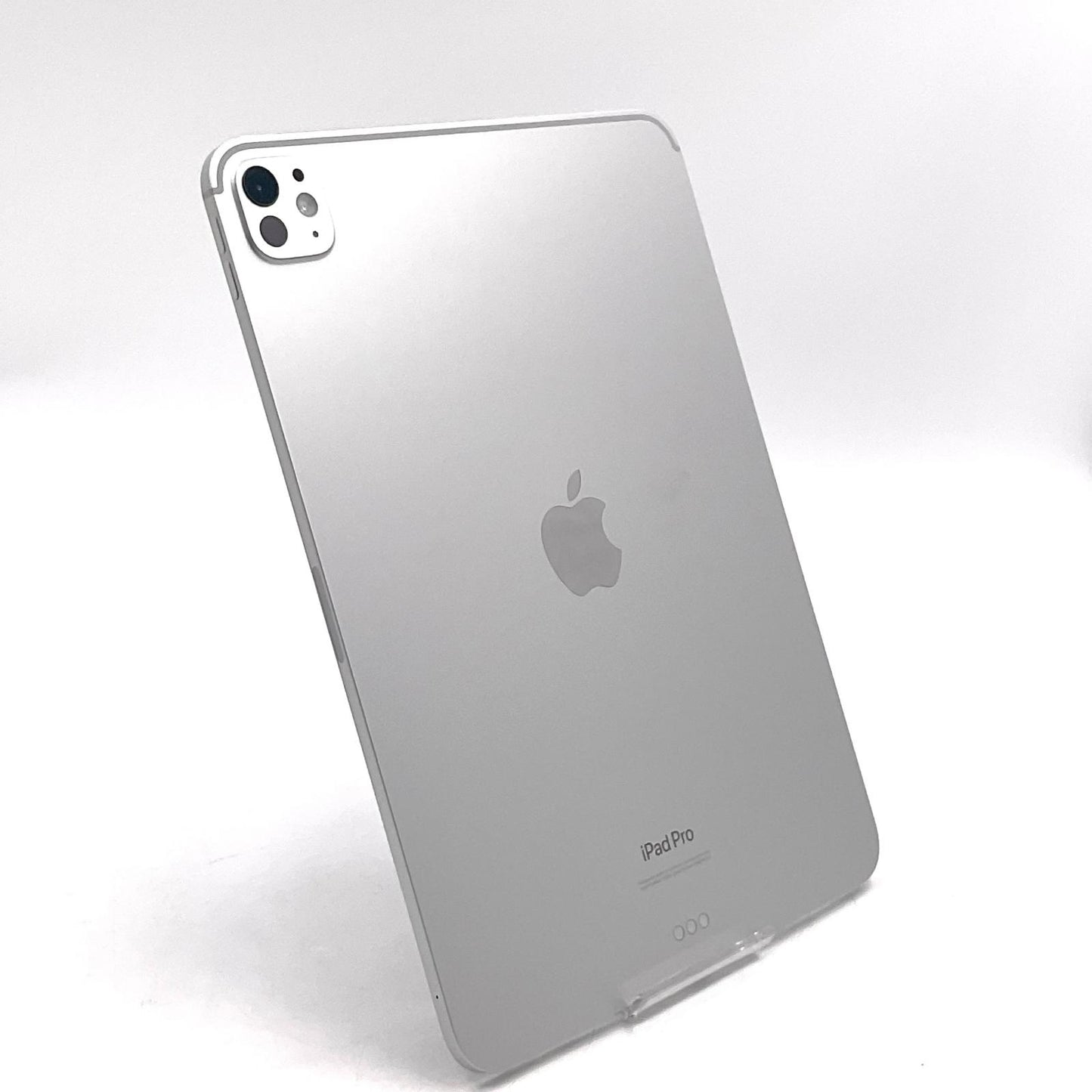 【全額返金保証】【最速発送】Apple iPad Pro M4 11インチ 256GB シルバー Wi-Fi 美品 動作確認済