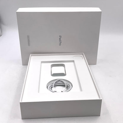 【全額返金保証】【最速発送】Apple iPad Pro M4 11インチ 256GB シルバー Wi-Fi 美品 動作確認済