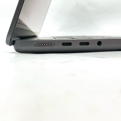 【全額返金保証】【最速発送】Apple MacBook Pro 14インチ 2024 Apple M4 Max 36GB 1TB スペースブラック 93% 超美品 動作確認済
