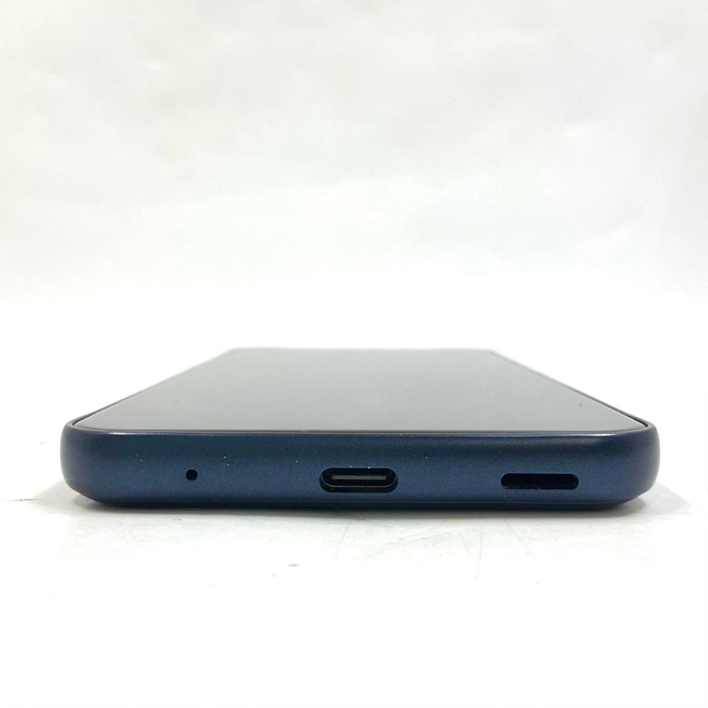 【全額返金保証】【最速発送】富士通 arrows We 64GB ネイビー docomo F-51B 白ロム 超美品 動作確認済