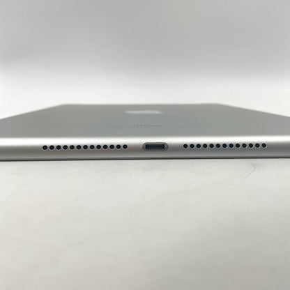【全額返金保証】【最速発送】Apple iPad iPad 第6世代 32GB シルバー WiFi+Cellular docomo 白ロム 美品 動作確認済