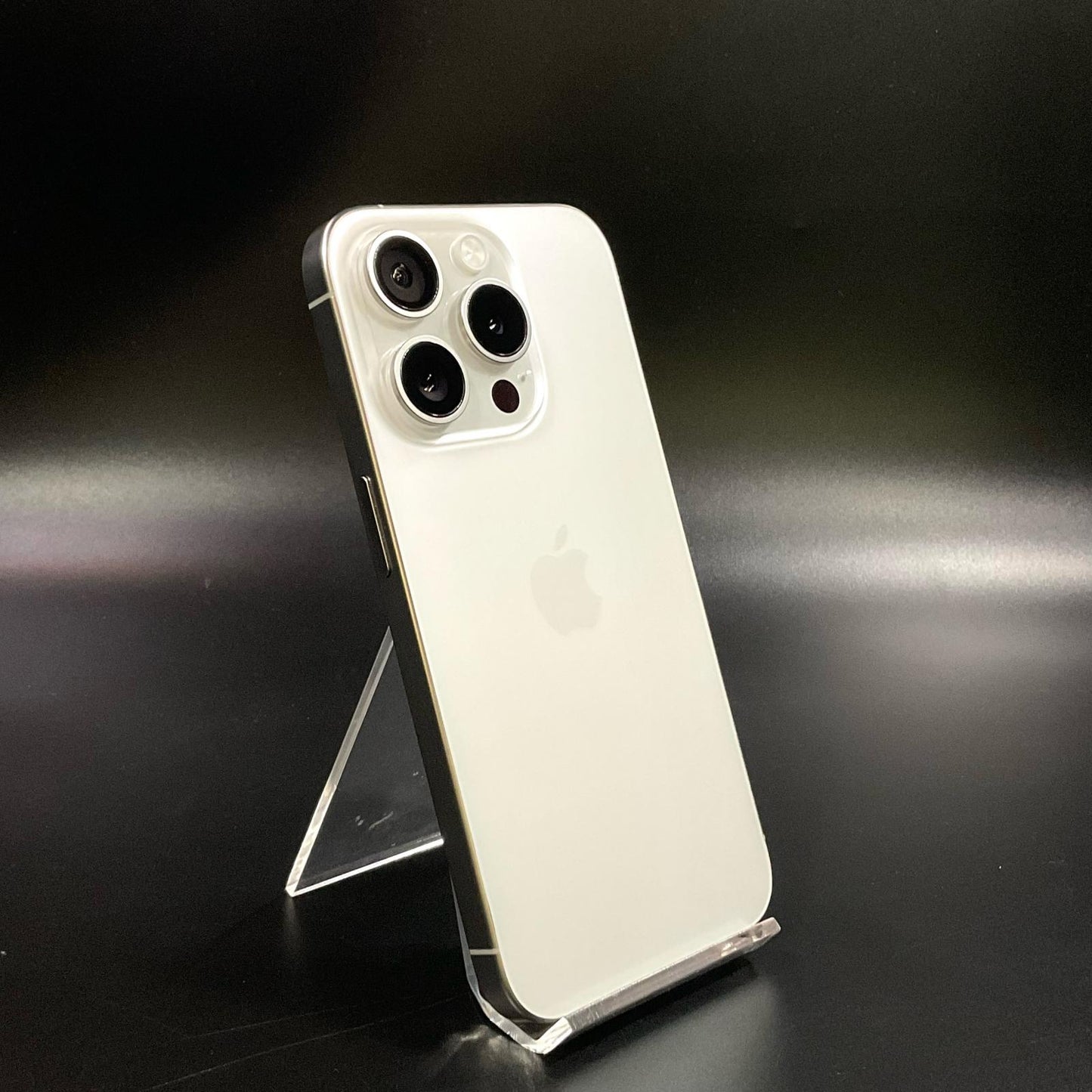 【全額返金保証】【最速発送】Apple iPhone iPhone 15 Pro 256GB シルバー Softbank 白ロム 美品 動作確認済 85%