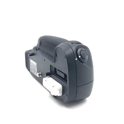【全額返金保証】【最速発送】Nikon MB-D15 美品 動作確認済