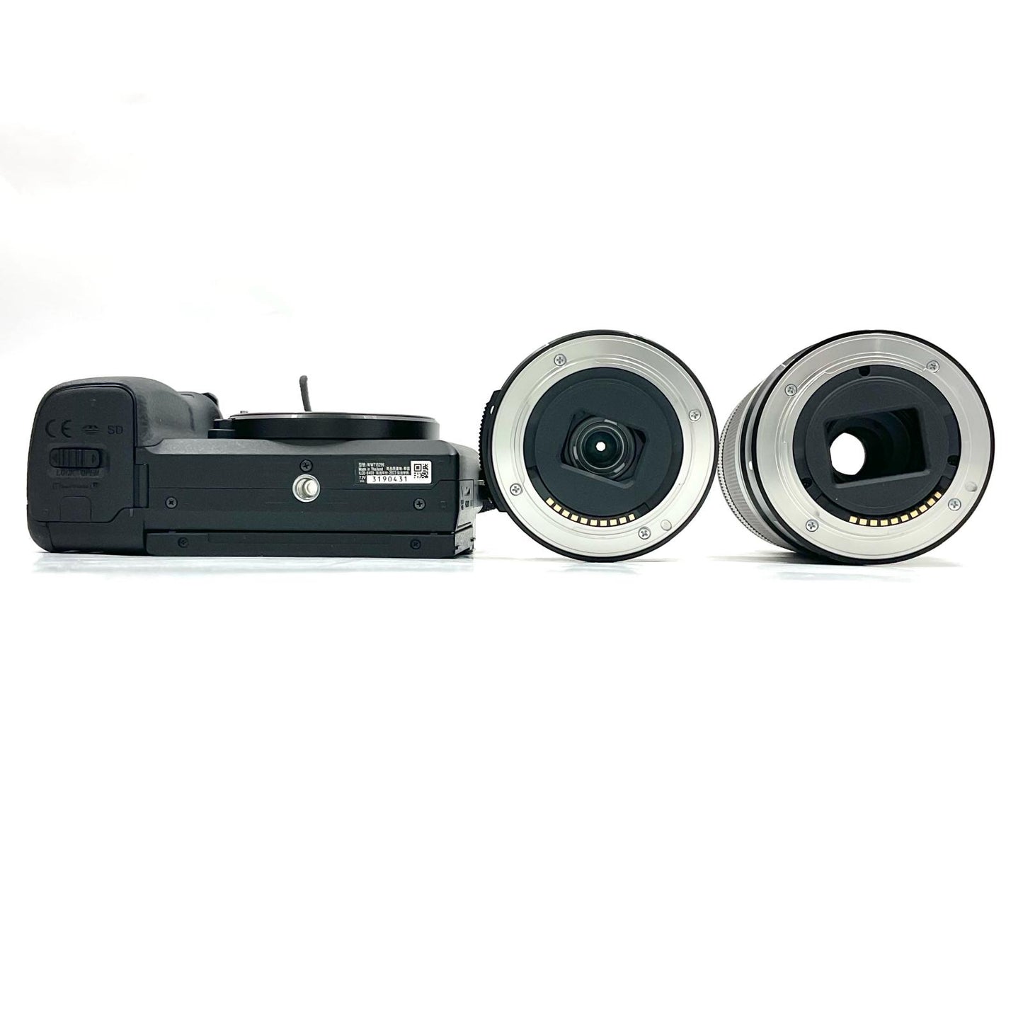 【全額返金保証】【最速発送】Sony デジタル一眼 α6400 ILCE-6400Y ダブルズームレンズキット ブラック 美品 動作確認済
