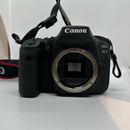 【全額返金保証】【最速発送】Canon デジタル一眼 EOS 90D ブラック 動作確認済