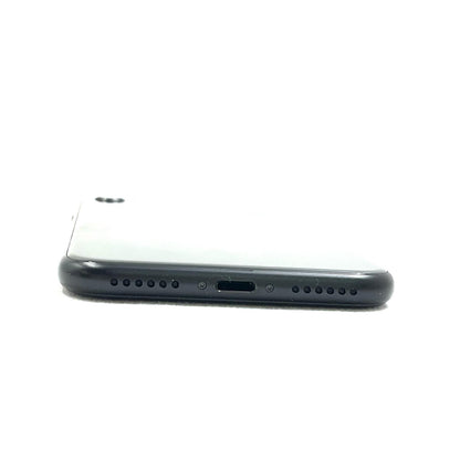 【全額返金保証】【最速発送】Apple iPhone iPhone SE（第2世代） 64GB ブラック docomo SIMフリー 白ロム 美品 動作確認済 88%