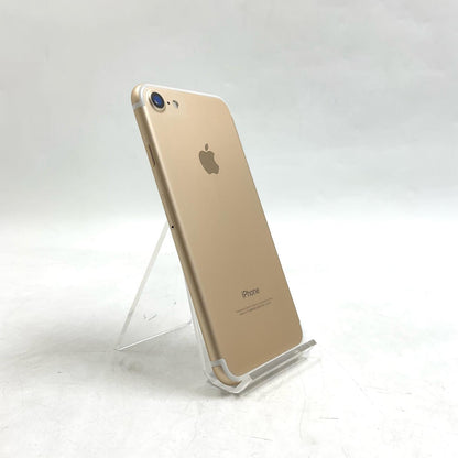 【全額返金保証】【最速発送】Apple iPhone iPhone 7 128GB ゴールド au 白ロム 動作確認済 73%