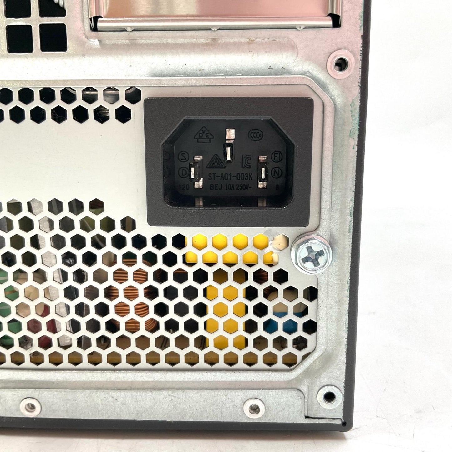 【全額返金保証】【最速発送】フロンティア FRCH310/WS3 Intel(R) Core(TM) i5-9400 CPU @ 2.90GHz 8GB SSD 480GB 美品 動作確認済
