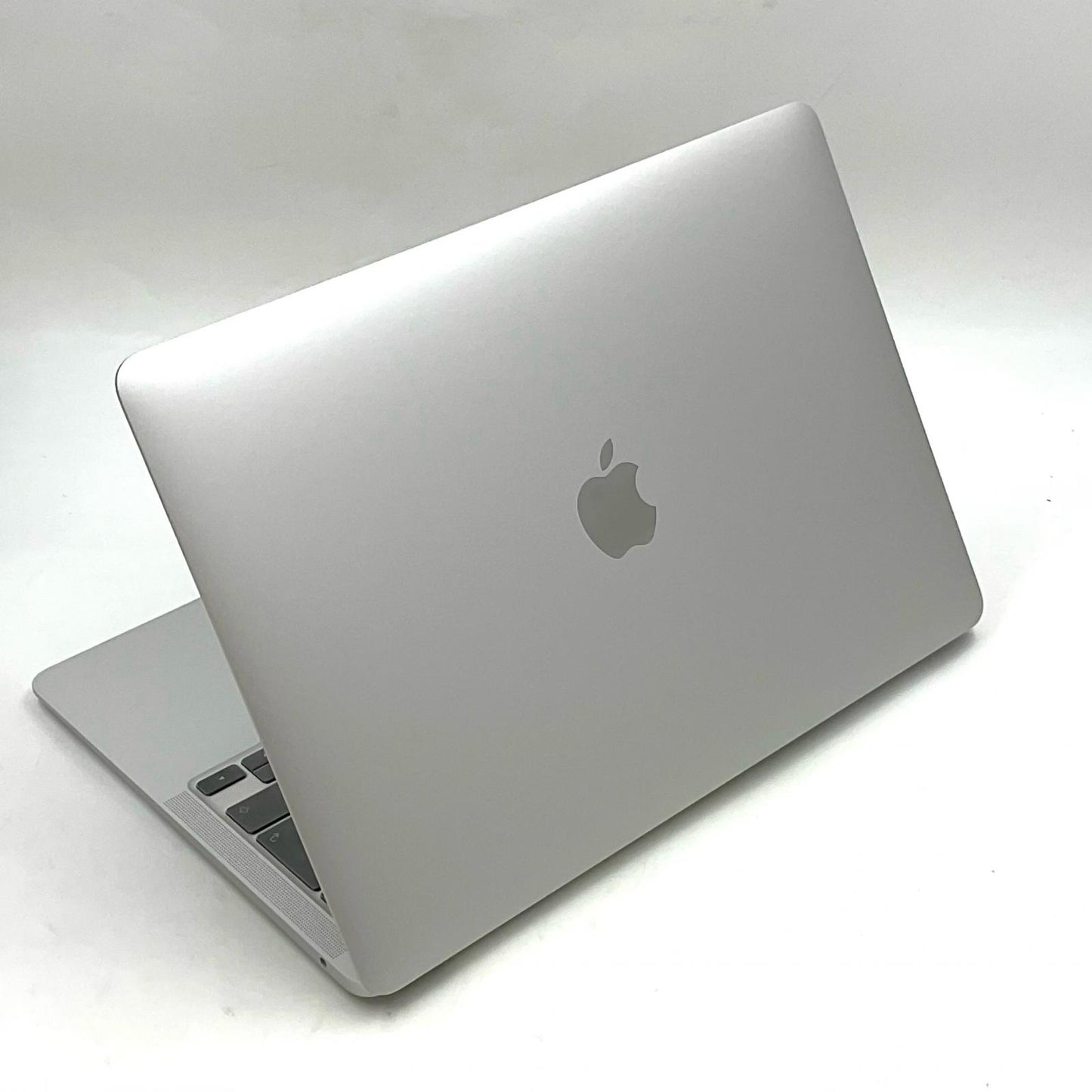 【全額返金保証】【最速発送】Apple MacBook Air 13.3インチ 2020 M1 8コア 8GB 512GB シルバー 90% 美品 動作確認済