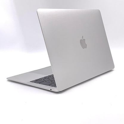 【全額返金保証】【最速発送】Apple MacBook Air 13.3インチ 2019 デュアルコア intel core i5 8GB 256GB シルバー 90% 動作確認済