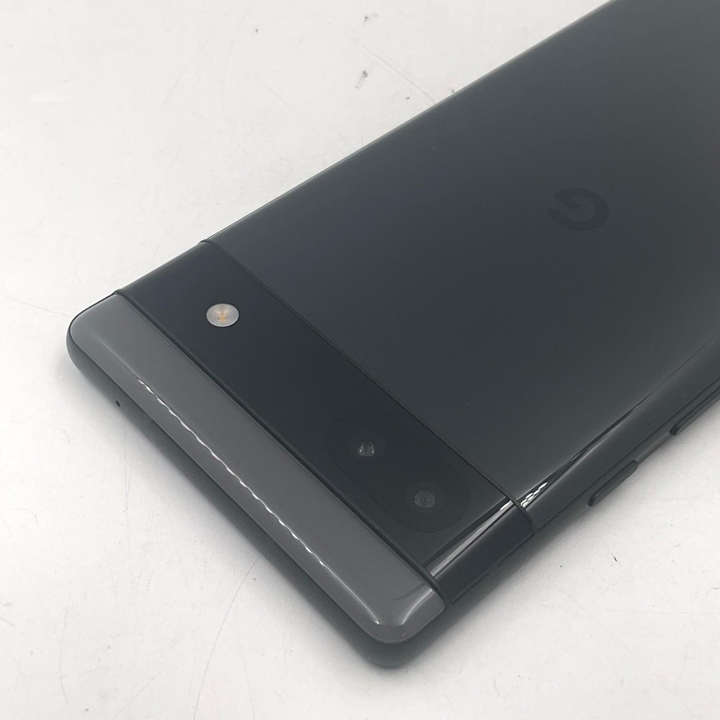 【全額返金保証】【最速発送】Google Pixel 6a 128GB チャコール docomo SIMフリー GB17L 白ロム 美品 動作確認済