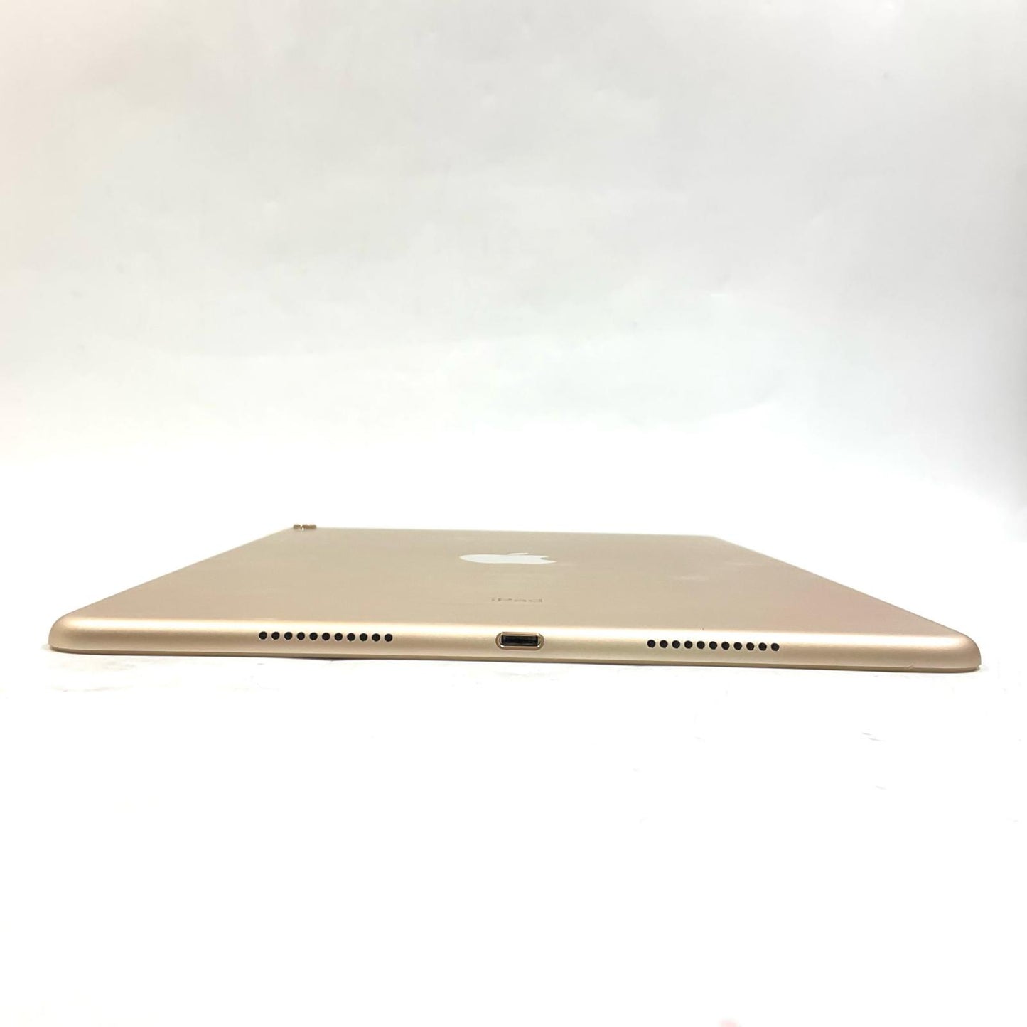 【全額返金保証】【最速発送】Apple MacBook Air 13.6インチ 2024 Apple M3 8GB 512GB ミッドナイト 100% 美品 動作確認済