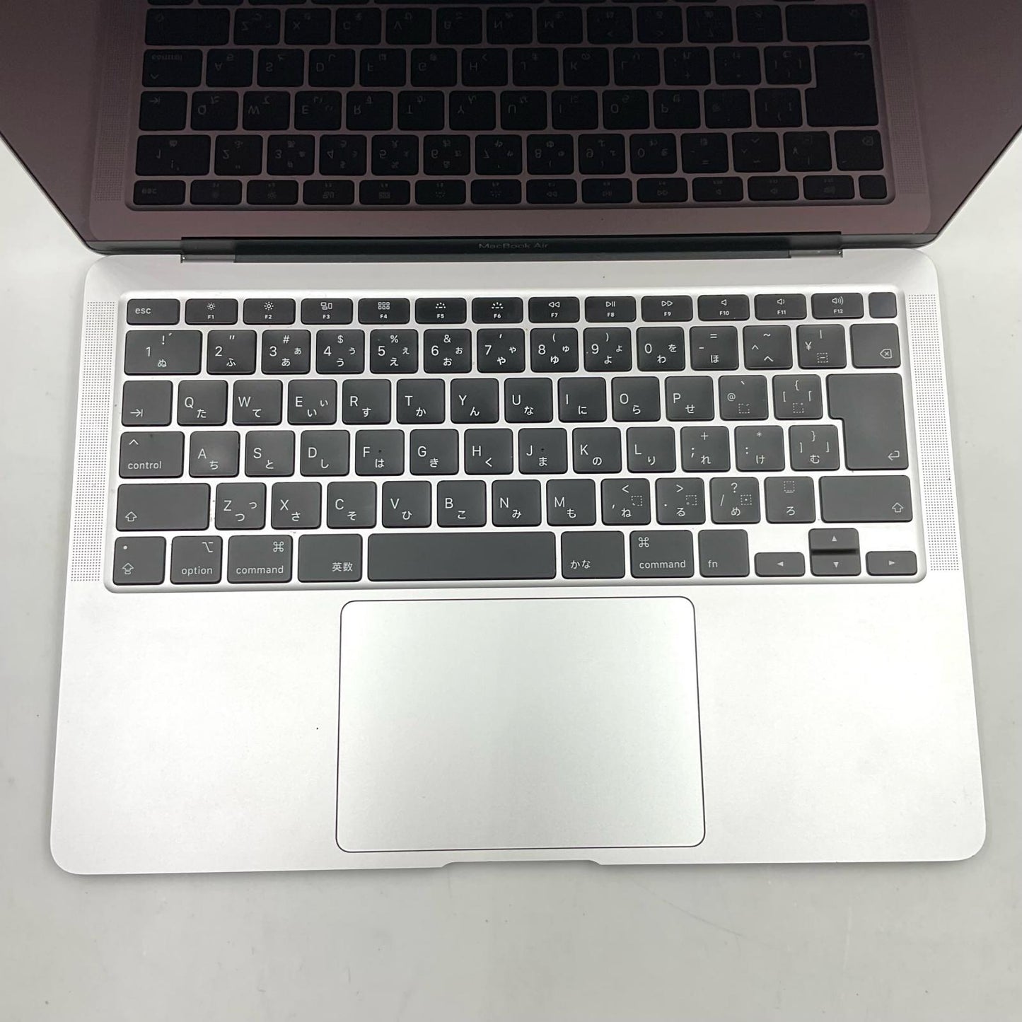 【全額返金保証】【最速発送】Apple MacBook Air 13.3インチ 2020 1.1GHz デュアルコア Intel Core i3 8GB 256GB シルバー 動作確認済