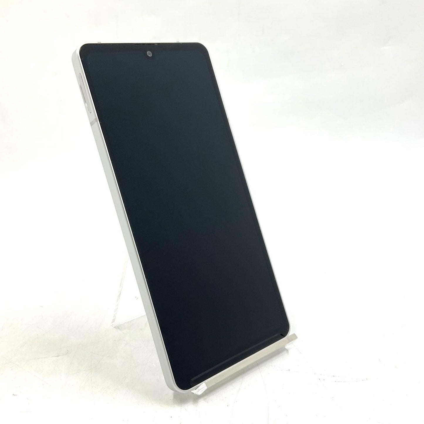 【全額返金保証】【最速発送】SHARP AQUOS sense6s 64GB Silver au SIMフリー SHG07 白ロム 動作確認済