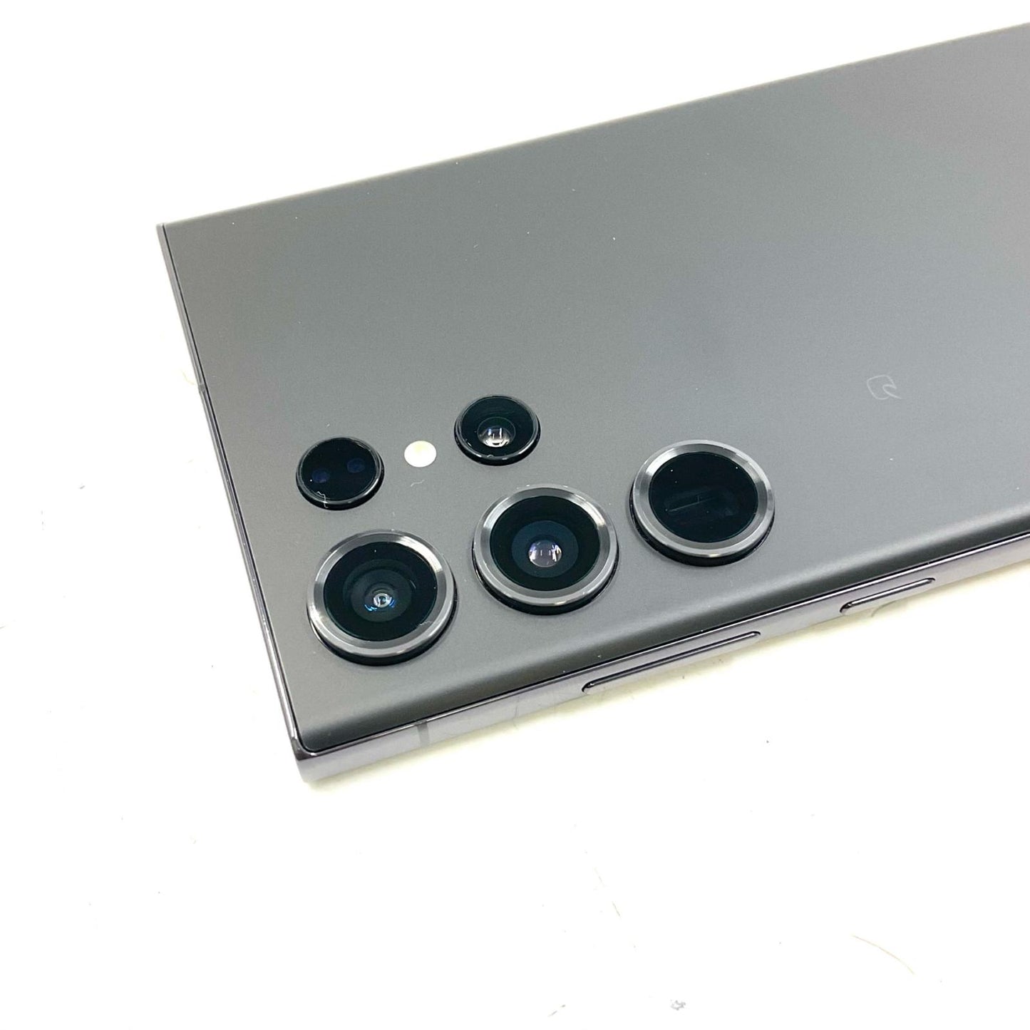 【全額返金保証】【最速発送】SAMSUNG Galaxy S23 Ultra 1TB ファントムブラック au SIMフリー SCG20 白ロム 美品 動作確認済