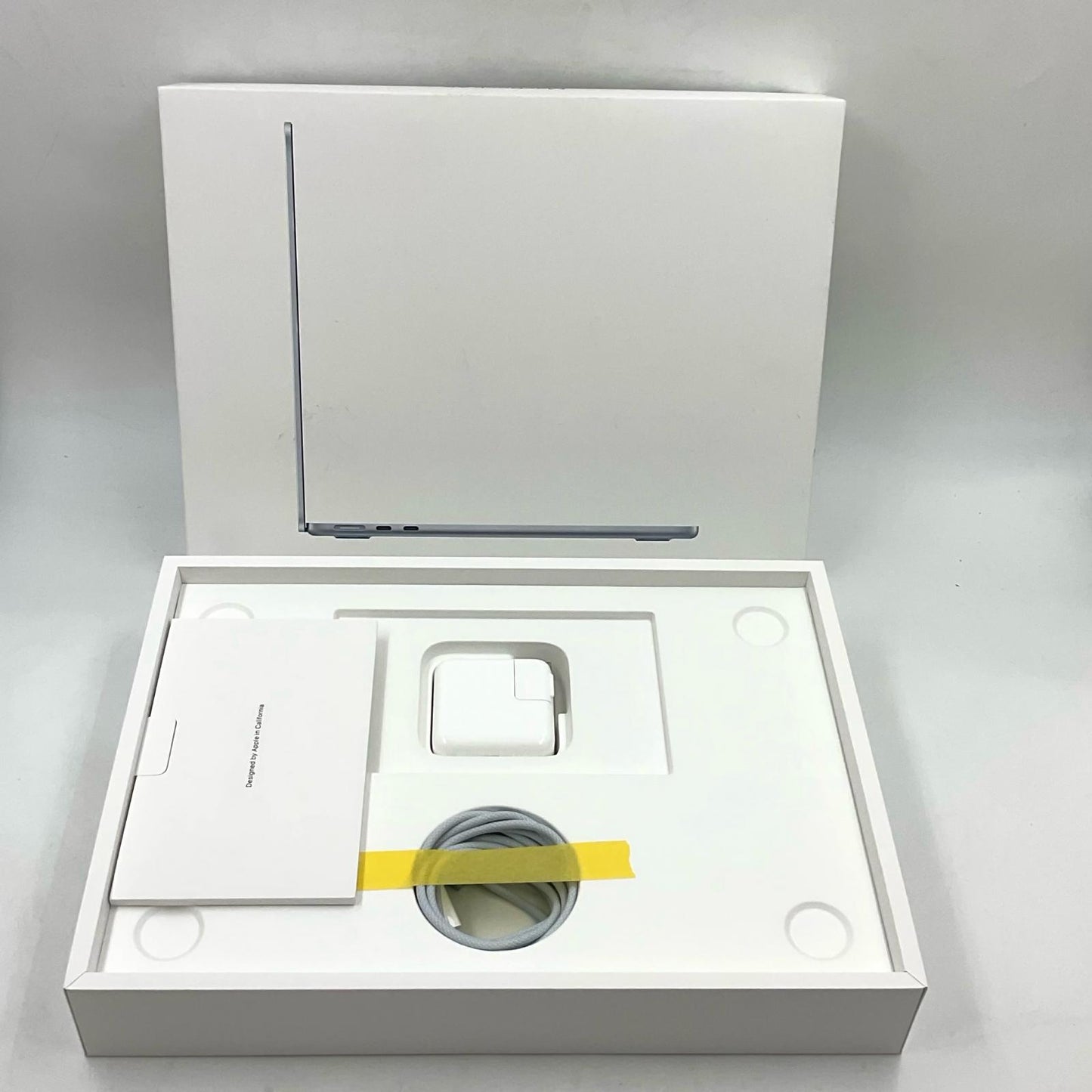 【全額返金保証】【最速発送】Apple MacBook Air 13インチ 2025 Apple M4 16GB 256GB スカイブルー 100% 超美品 動作確認済
