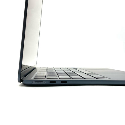 【全額返金保証】【最速発送】Apple MacBook Air 13.6インチ 2022 M2 8コア 8GB 256GB ミッドナイト 97% 美品 動作確認済