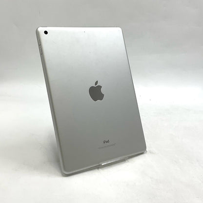 【全額返金保証】【最速発送】Apple iPad iPad 9.7インチ 第6世代 32GB シルバー Wi-Fi 動作確認済