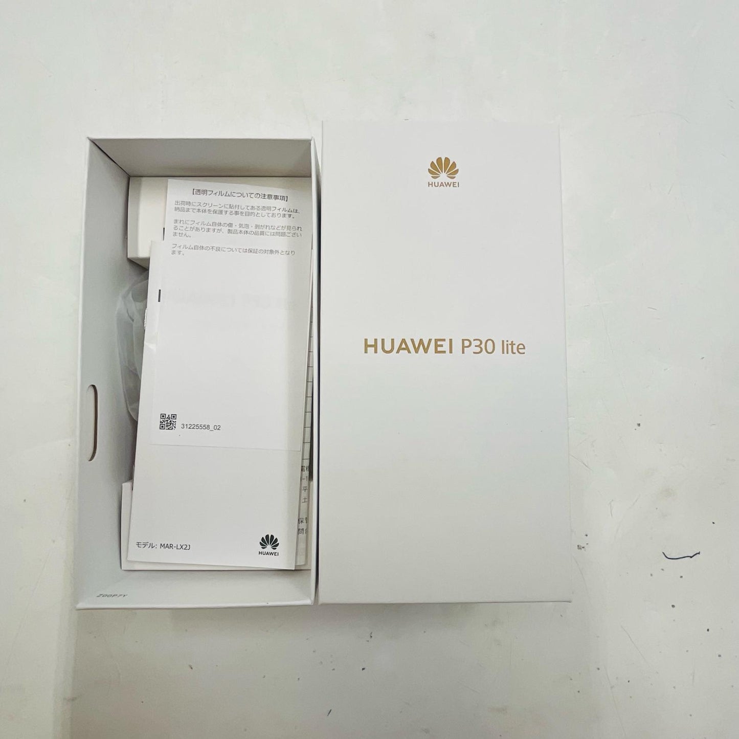 【全額返金保証】【最速発送】Huawei P P30 lite 64GB ミッドナイトブラック SIMフリー MAR-LX2J 美品 動作確認済