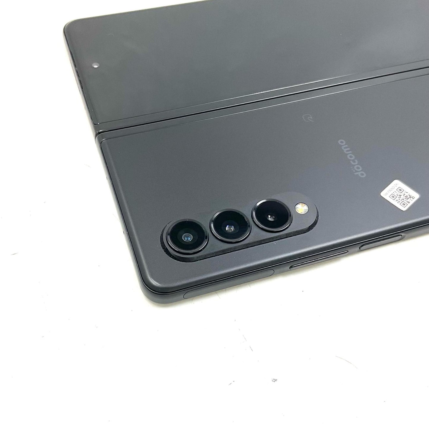 【最速発送】SAMSUNG Galaxy Z Fold3 5G 256GB ファントムブラック docomo SIMフリー SC-55B 白ロム【難有】