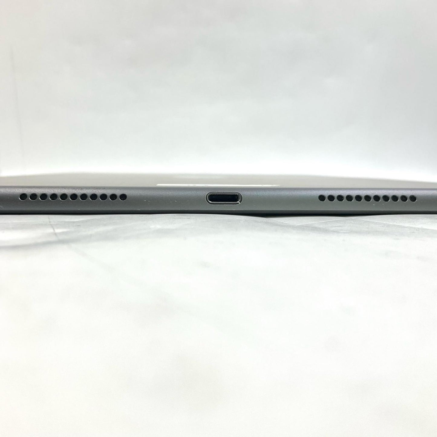【最速発送】Apple iPad iPad Air 3 Wi-Fi+Cellular 64GB Space Gray 白ロム【難有】