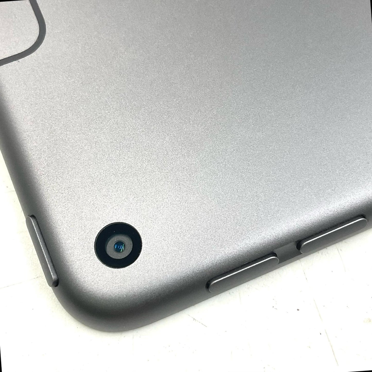 【最速発送】Apple iPad iPad Air 3 Wi-Fi+Cellular 64GB Space Gray 白ロム【難有】