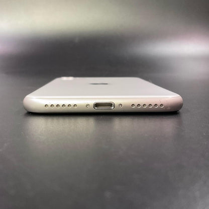 【最速発送】Apple iPhone iPhone SE (第3世代) 128GB Starlight au【難有】 76%
