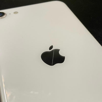 【最速発送】Apple iPhone iPhone SE (第3世代) 128GB Starlight au【難有】 76%