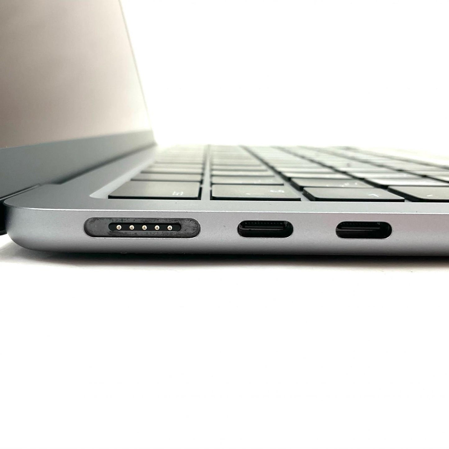 【全額返金保証】【最速発送】Apple MacBook Air 13インチ 2022 Apple M2 16GB 256GB 動作確認済