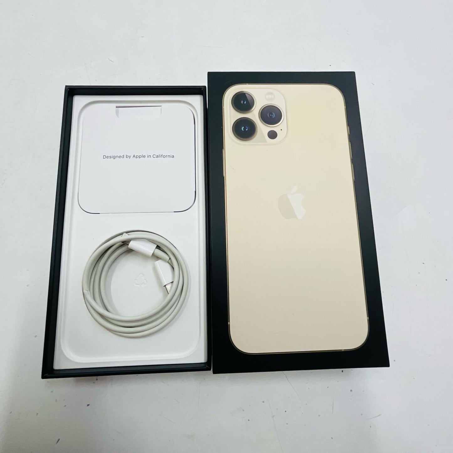 【全額返金保証】【最速発送】Apple iPhone iPhone 13 Pro Max 256GB ゴールド Softbank 白ロム 動作確認済 78%