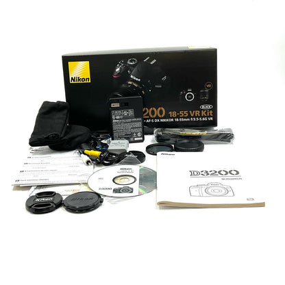 【全額返金保証】【最速発送】Nikon デジタル一眼 D3200 18-55 VR レンズキット ブラック 美品 動作確認済