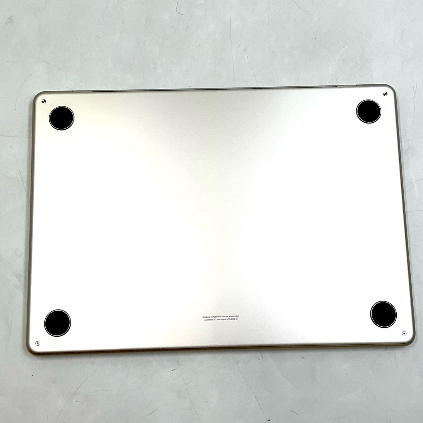 【全額返金保証】【最速発送】Apple MacBook Air 13.6インチ 2022 Apple M2 8GB 256GB スターライト 100% 美品 動作確認済