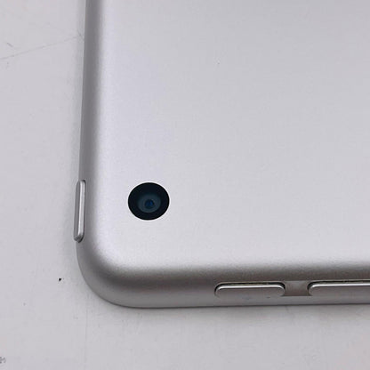 【全額返金保証】【最速発送】Apple iPad iPad 10.2インチ 第8世代 32GB シルバー Wi-Fi 動作確認済