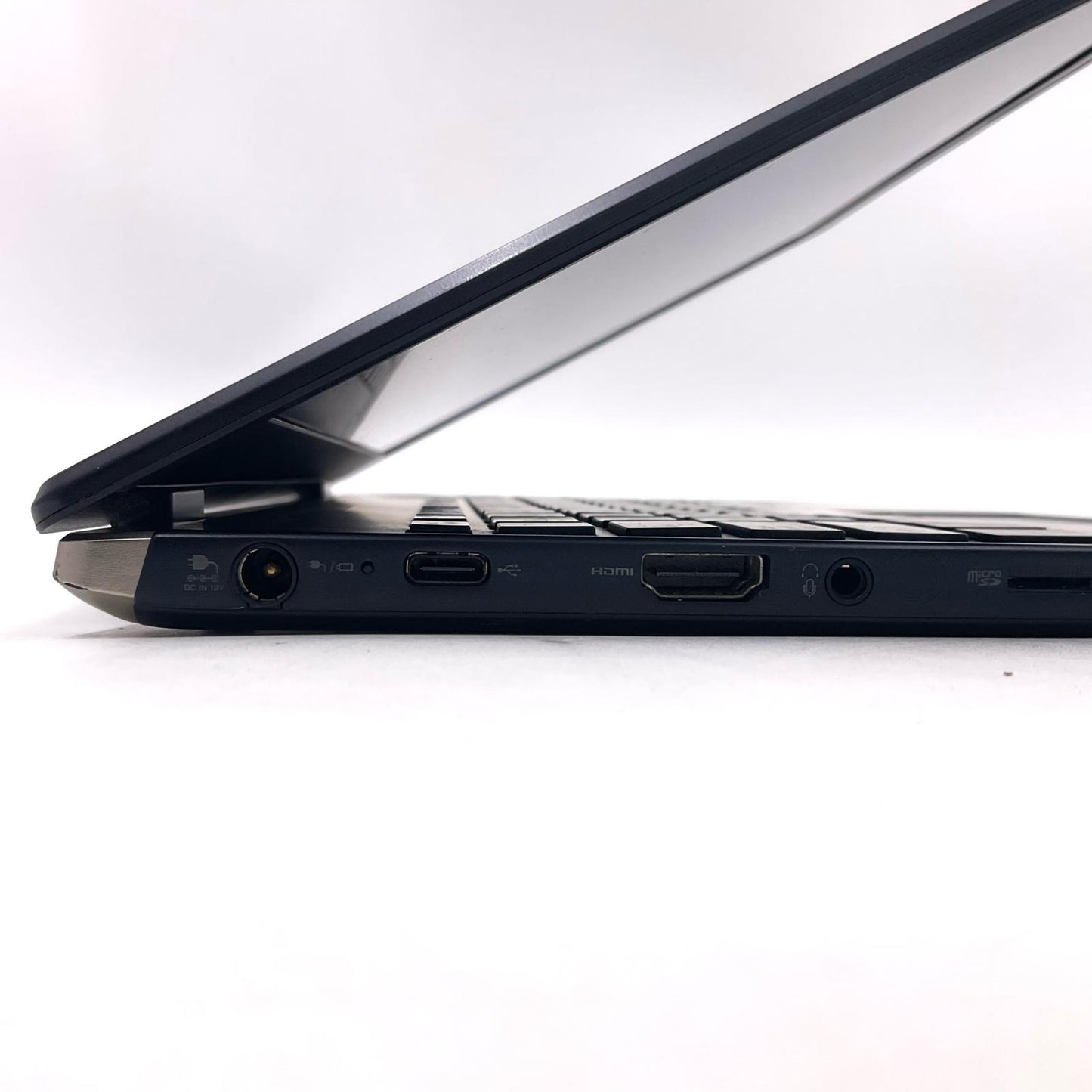 【最速発送】dynabook dynabook P1G6JJBL i5-8250U 8GB M.2 SSD 512GB【難有】