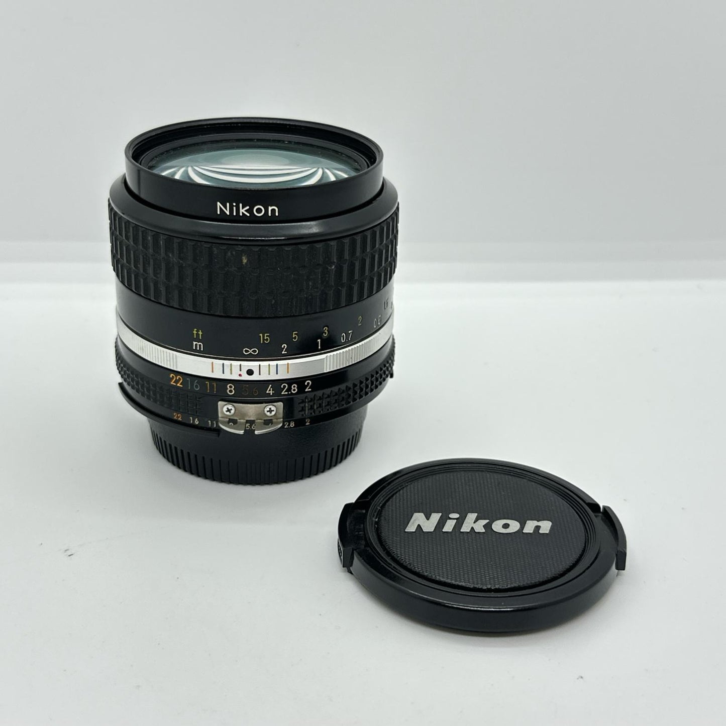 【最速発送】Nikon Ai-S NIKKOR 35mm F2【難有】