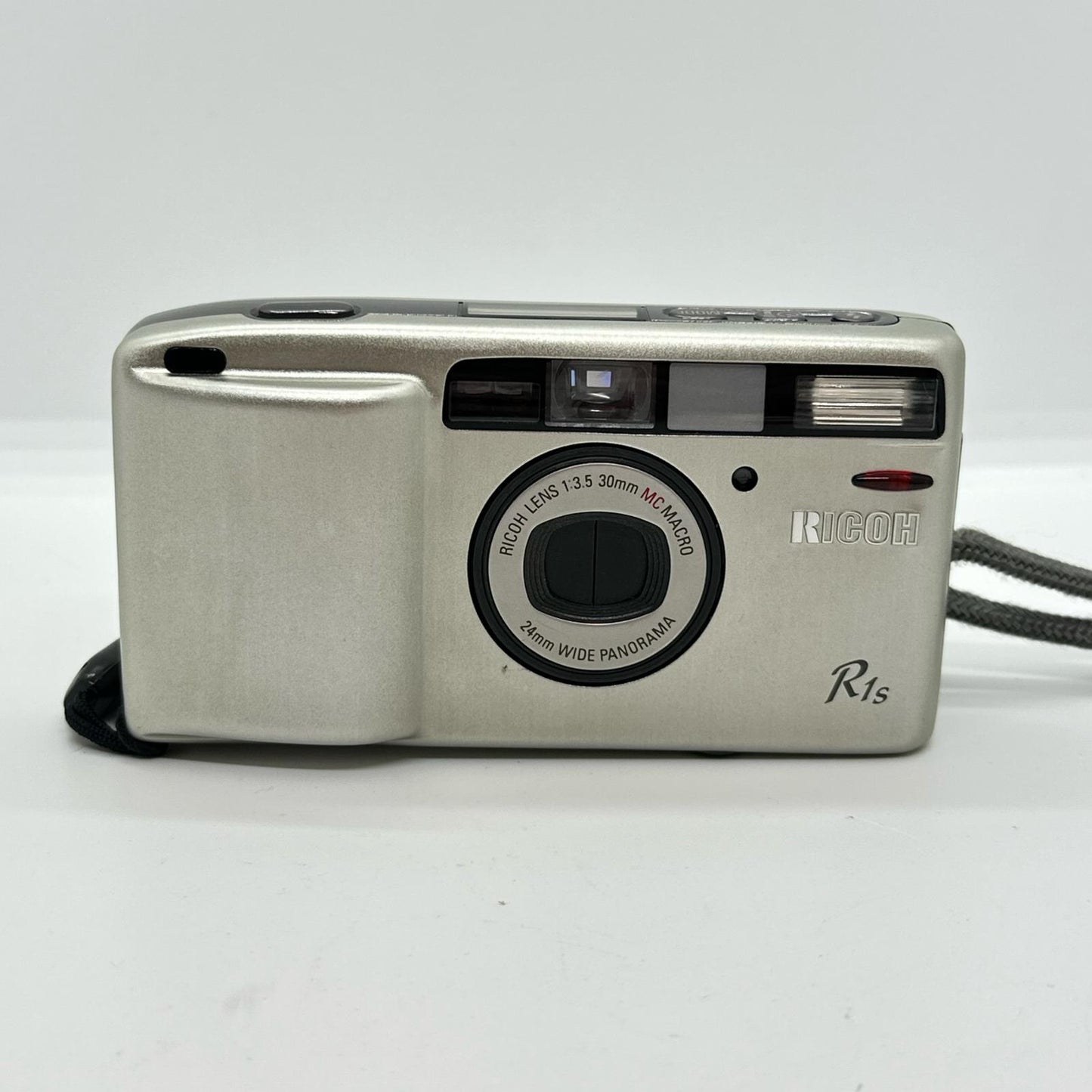 【全額返金保証】【最速発送】RICOH R1s シルバー 動作確認済