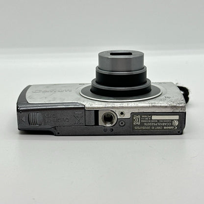 【全額返金保証】【最速発送】Canon コンパクトデジタルカメラ PowerShot A3500 IS シルバー 動作確認済