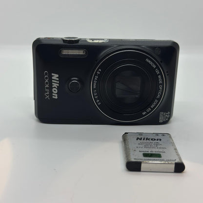 【全額返金保証】【最速発送】Nikon コンパクトデジタルカメラ COOLPIX S6900 ブラック 動作確認済