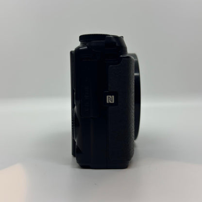 【全額返金保証】【最速発送】Nikon コンパクトデジタルカメラ COOLPIX S9900 ブラック 動作確認済