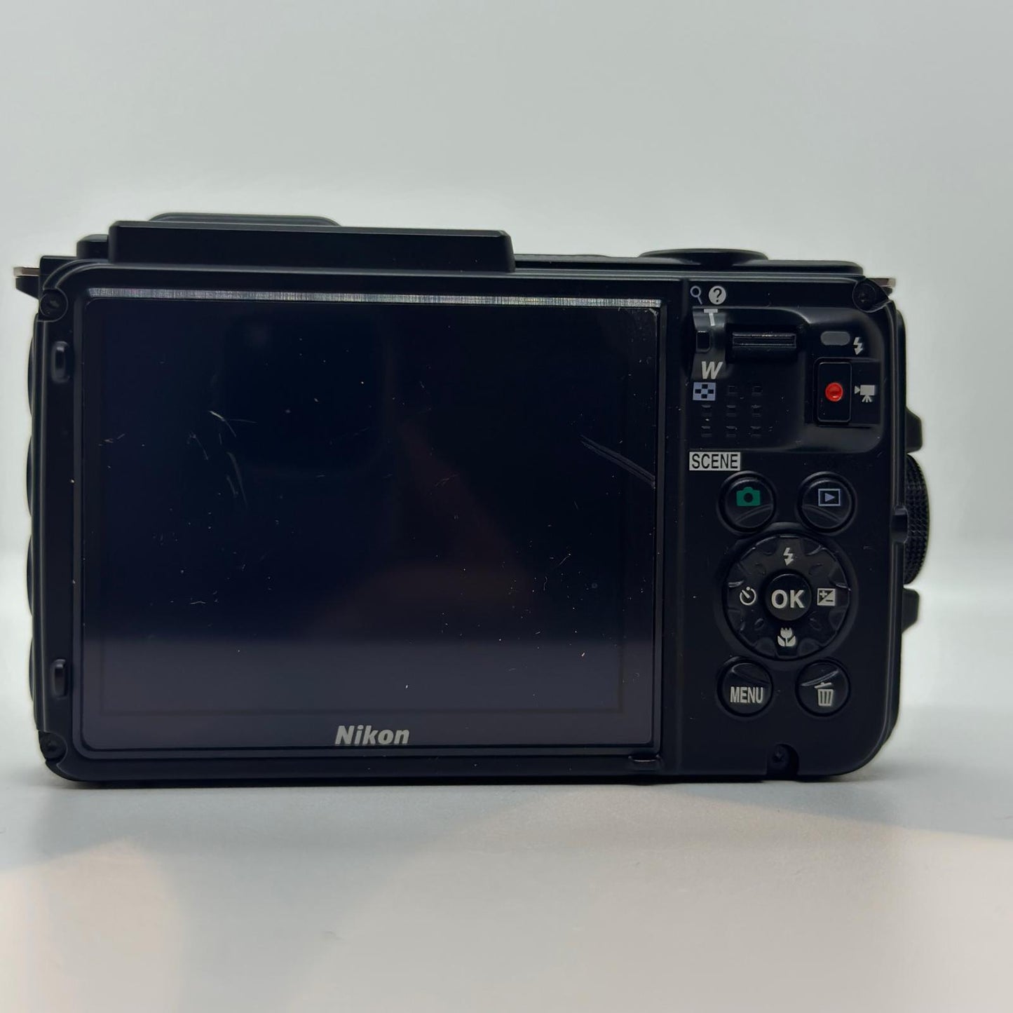 【全額返金保証】【最速発送】Nikon コンパクトデジタルカメラ COOLPIX AW130 グリーン 美品 動作確認済