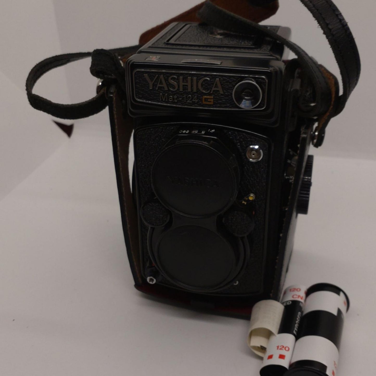 【全額返金保証】【最速発送】 YASHICA Mat-124G 動作確認済
